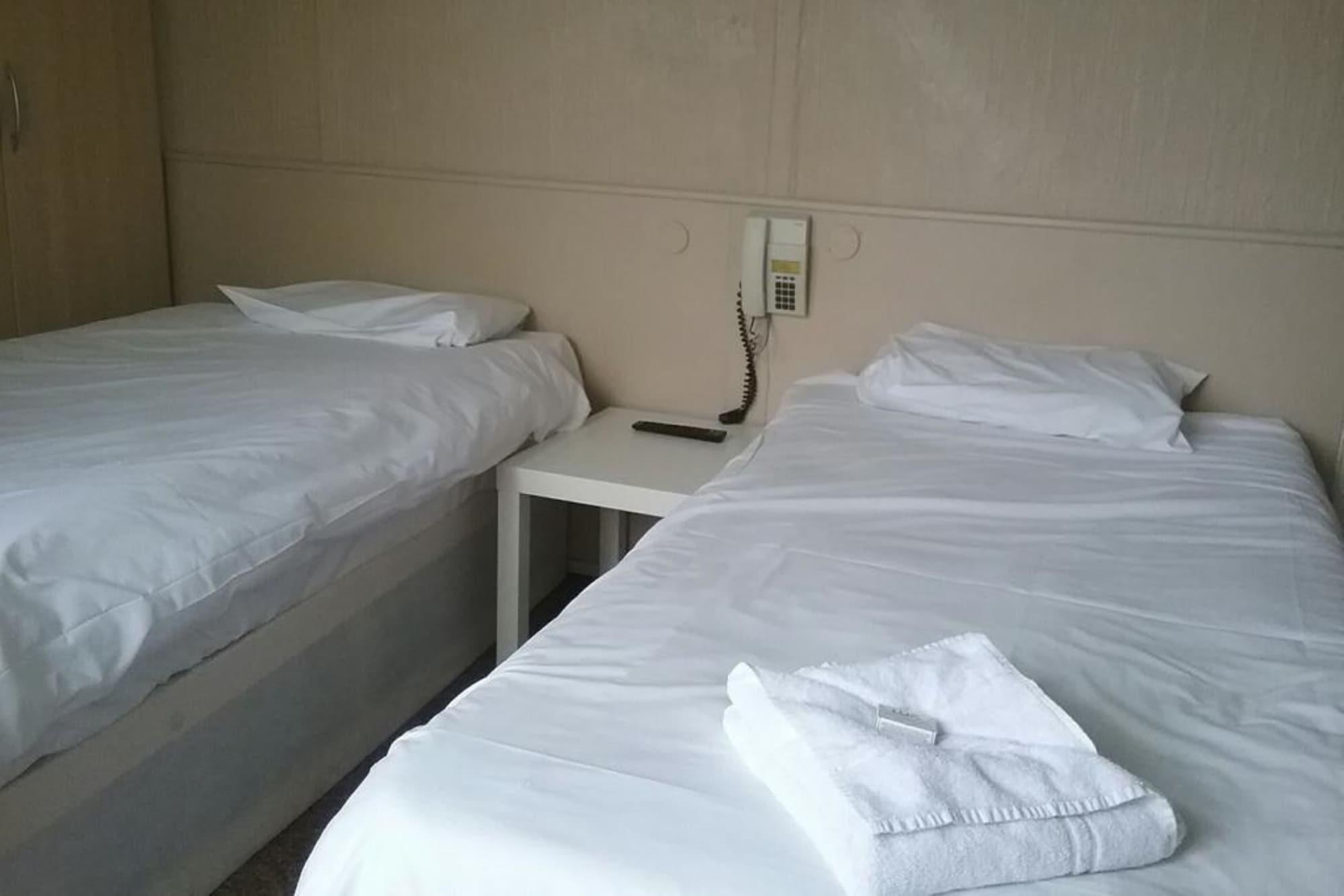 Star Hotel, South Лестер Экстерьер фото